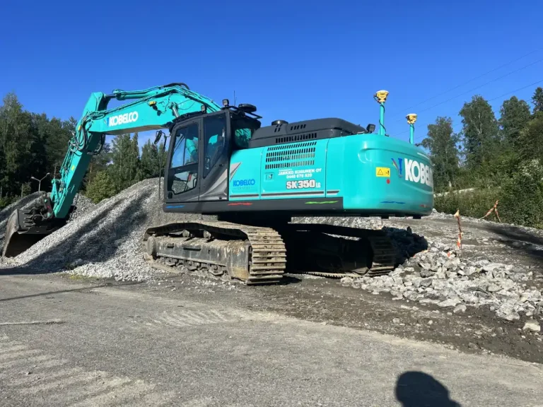 Kobelco SK350