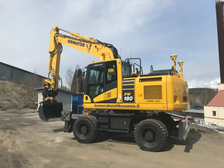 Komatsu pw 180